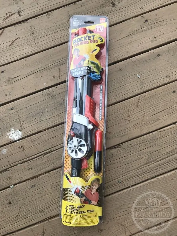 Goliath Kids Rocket Fishing Pole Rod and Reel & Safety Bobber Brand New  Launcher