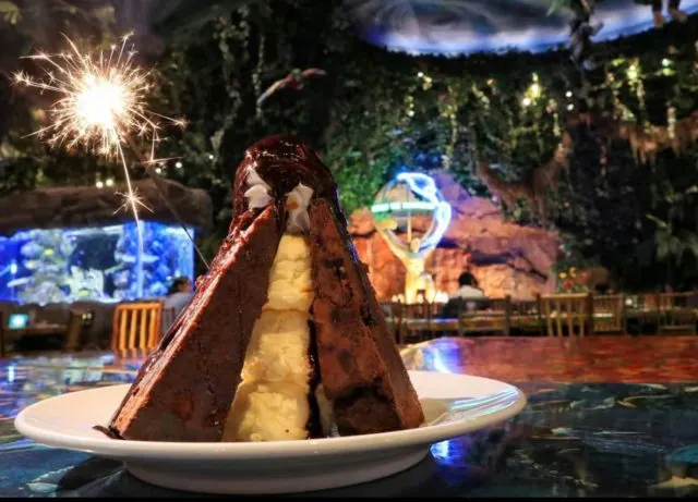 Sparkling Volcano dessert from Rainforest Cafe